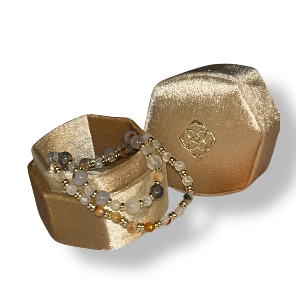 NWT Kendra Scott Davis Small Box in Gold